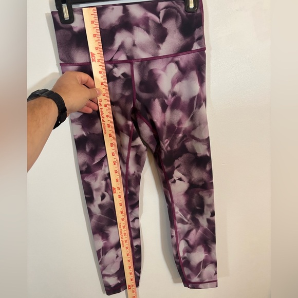 Lululemon Wunder Under Speed Crop Leggings Size 6 Purple Floral Tie-Dye - Picture 5 of 9